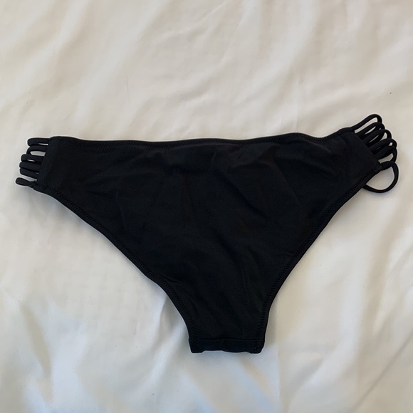 Sold. Duplicate listing, no longer available - Picture 13 of 16